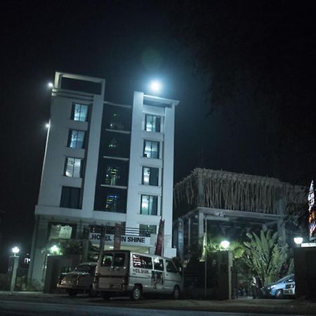 Hotel Sunshine Baharampur Luaran gambar