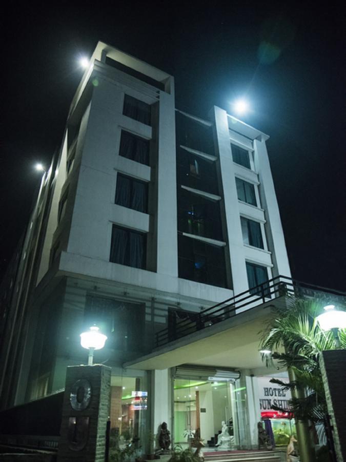 Hotel Sunshine Baharampur Luaran gambar