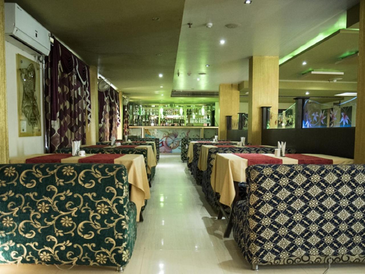 Hotel Sunshine Baharampur Luaran gambar