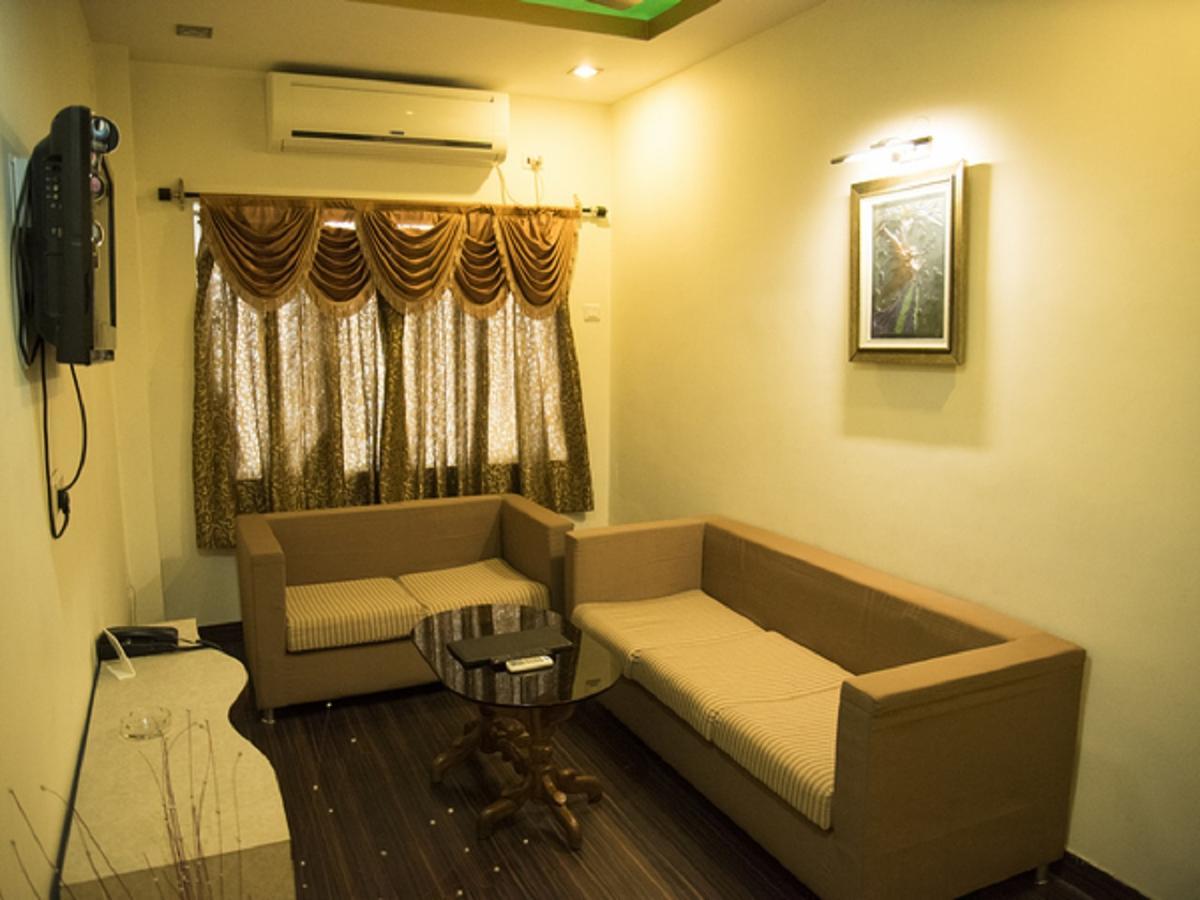 Hotel Sunshine Baharampur Luaran gambar