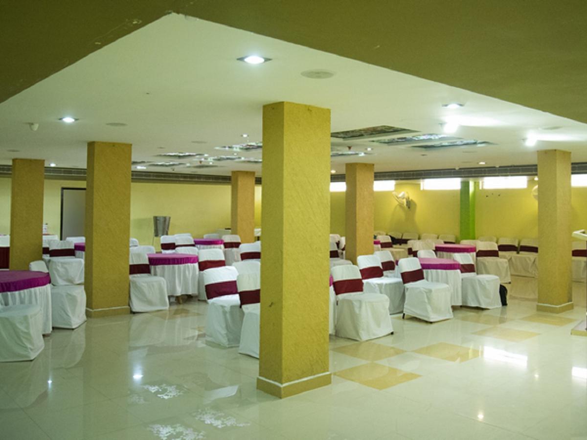 Hotel Sunshine Baharampur Luaran gambar
